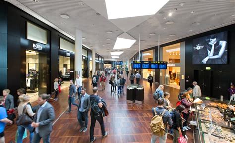 copenhagen airport gucci|Shops and stores in Copenhagen Airport.